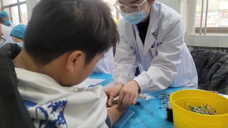 医院体检套餐和单项检查对比